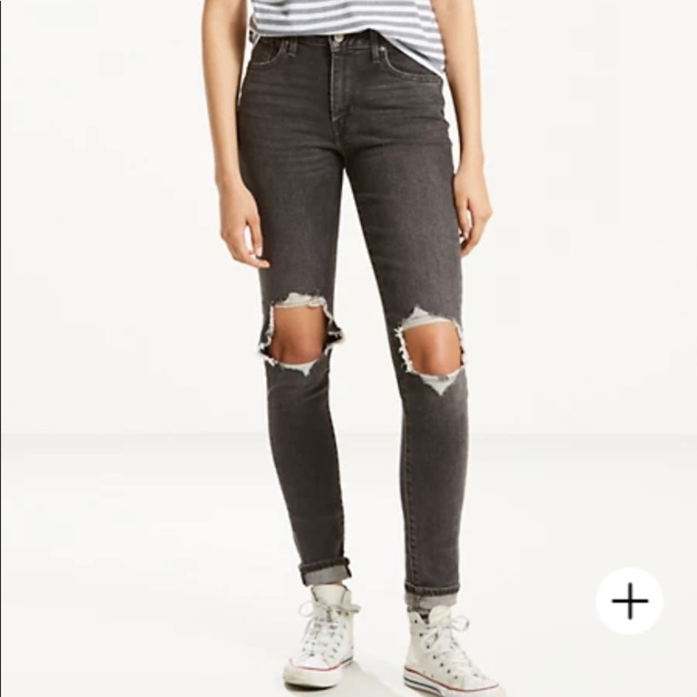 Levi’s 721 High Rise Ripped Skinny Women’s Jeans